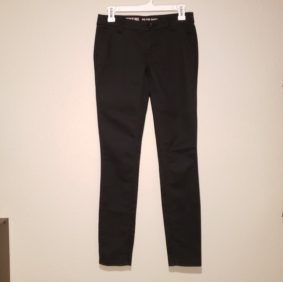 Mossimo Mid-rise Skinny Pants - Picture 2 of 3